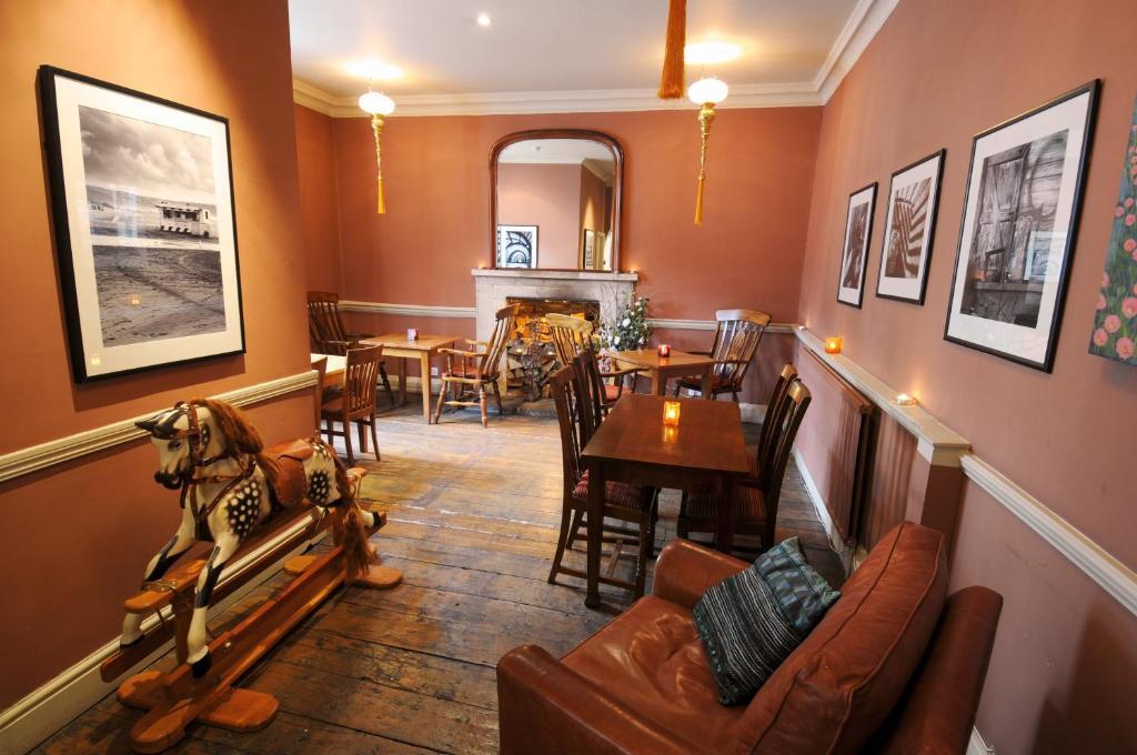 The Swan Hotel - Bradford-On-Avon Exterior photo