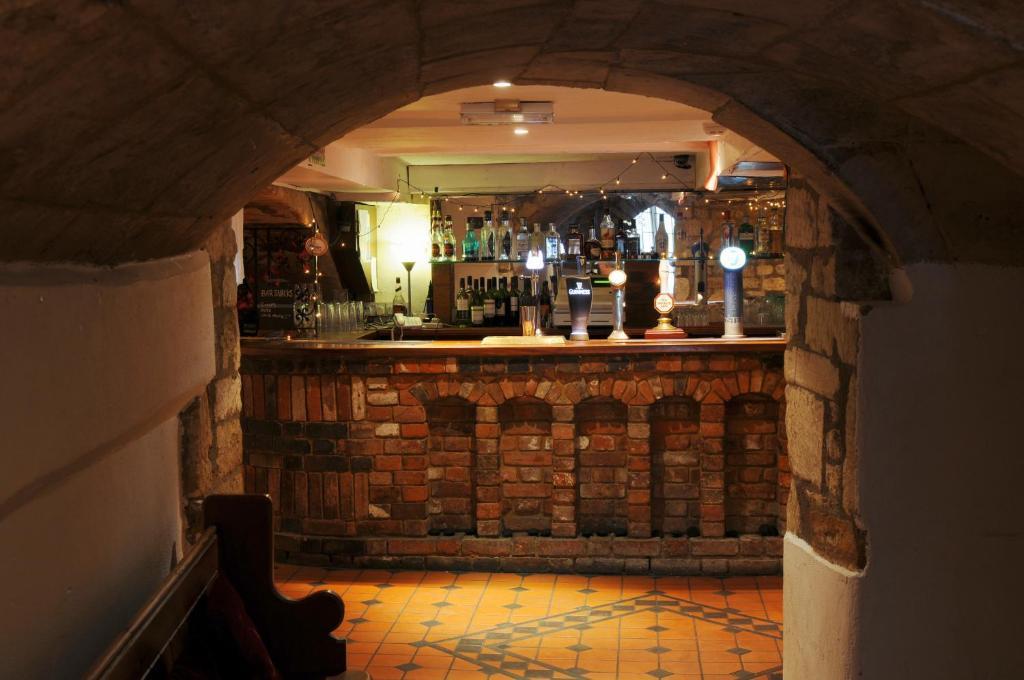 The Swan Hotel - Bradford-On-Avon Exterior photo